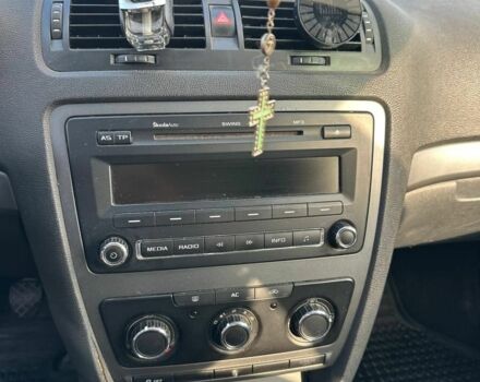 Серый Шкода Октавия, объемом двигателя 1.9 л и пробегом 320 тыс. км за 5100 $, фото 7 на Automoto.ua