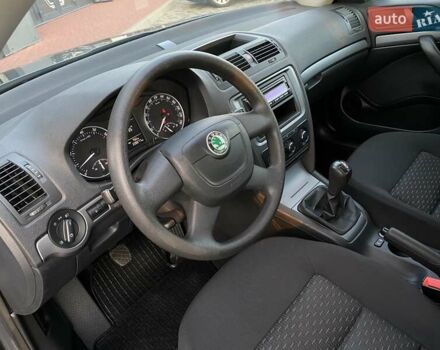 Серый Шкода Октавия, объемом двигателя 1.39 л и пробегом 229 тыс. км за 6650 $, фото 33 на Automoto.ua