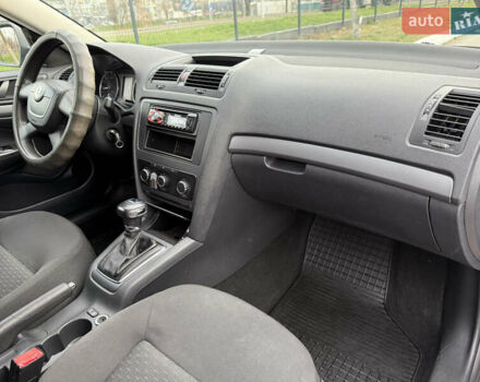 Сірий Шкода Октавія, об'ємом двигуна 1.6 л та пробігом 197 тис. км за 7950 $, фото 17 на Automoto.ua