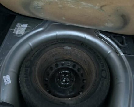 Серый Шкода Октавия, объемом двигателя 1.6 л и пробегом 295 тыс. км за 6800 $, фото 13 на Automoto.ua