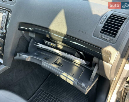 Серый Шкода Октавия, объемом двигателя 1.8 л и пробегом 221 тыс. км за 6900 $, фото 73 на Automoto.ua