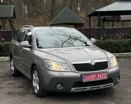 Серый Шкода Октавия, объемом двигателя 1.8 л и пробегом 200 тыс. км за 8300 $, фото 1 на Automoto.ua