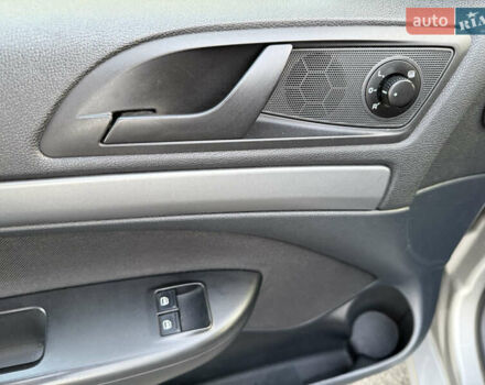 Шкода Октавія 2010 у Києві на Automoto.ua Сірий Шкода Октавія, об'ємом двигуна 1.6 л та пробігом 197 тис. км за 6950 $, фото 16 на Automoto.ua