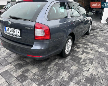 Серый Шкода Октавия, объемом двигателя 1.2 л и пробегом 209 тыс. км за 6777 $, фото 26 на Automoto.ua
