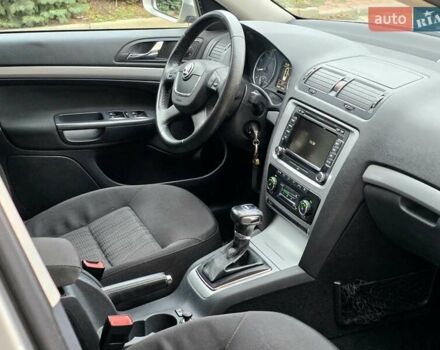 Серый Шкода Октавия, объемом двигателя 1.8 л и пробегом 226 тыс. км за 6400 $, фото 30 на Automoto.ua