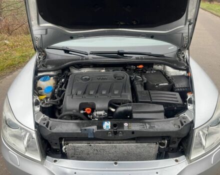 Серый Шкода Октавия, объемом двигателя 2 л и пробегом 255 тыс. км за 10700 $, фото 16 на Automoto.ua