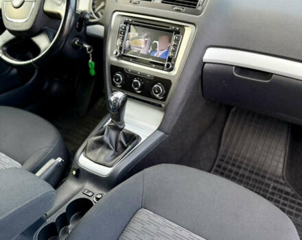 Серый Шкода Октавия, объемом двигателя 1.6 л и пробегом 210 тыс. км за 8999 $, фото 23 на Automoto.ua