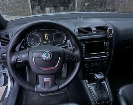 Сірий Шкода Октавія, об'ємом двигуна 2 л та пробігом 247 тис. км за 11000 $, фото 3 на Automoto.ua