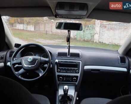 Серый Шкода Октавия, объемом двигателя 1.6 л и пробегом 280 тыс. км за 8100 $, фото 11 на Automoto.ua