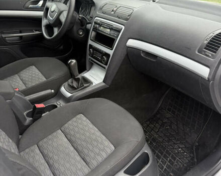 Сірий Шкода Октавія, об'ємом двигуна 1.6 л та пробігом 183 тис. км за 7500 $, фото 21 на Automoto.ua