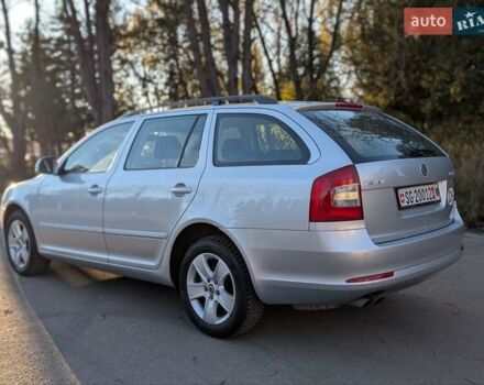 Сірий Шкода Октавія, об'ємом двигуна 1.8 л та пробігом 105 тис. км за 7850 $, фото 11 на Automoto.ua