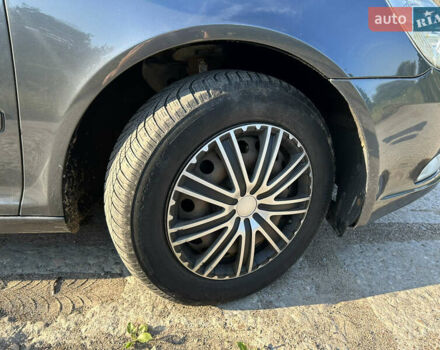 Серый Шкода Октавия, объемом двигателя 1.8 л и пробегом 221 тыс. км за 6900 $, фото 75 на Automoto.ua