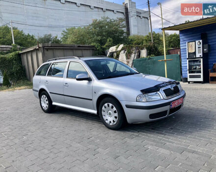 Сірий Шкода Октавія, об'ємом двигуна 1.6 л та пробігом 160 тис. км за 7300 $, фото 2 на Automoto.ua