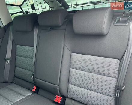 Сірий Шкода Октавія, об'ємом двигуна 1.6 л та пробігом 229 тис. км за 8999 $, фото 158 на Automoto.ua