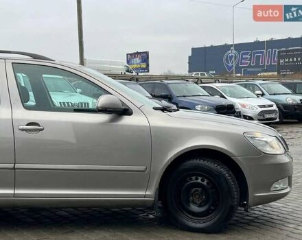 Серый Шкода Октавия, объемом двигателя 1.6 л и пробегом 245 тыс. км за 7500 $, фото 9 на Automoto.ua