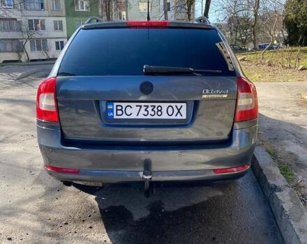 Серый Шкода Октавия, объемом двигателя 1.6 л и пробегом 225 тыс. км за 8800 $, фото 3 на Automoto.ua