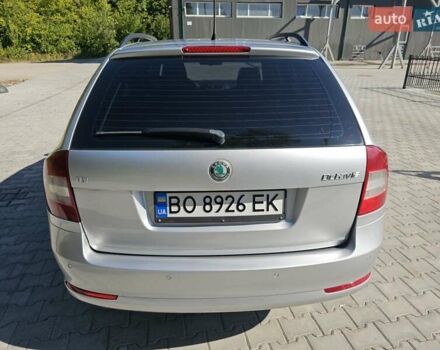 Сірий Шкода Октавія, об'ємом двигуна 1.6 л та пробігом 232 тис. км за 7500 $, фото 4 на Automoto.ua