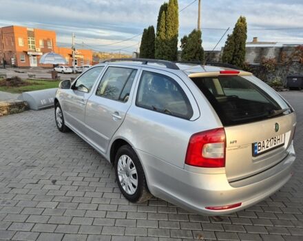 Шкода Октавія 2010 у Кропивницькому (Кіровограді) на Automoto.ua Сірий Шкода Октавія, об'ємом двигуна 1.6 л та пробігом 240 тис. км за 8200 $, фото 3 на Automoto.ua