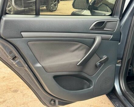 Сірий Шкода Октавія, об'ємом двигуна 1.6 л та пробігом 307 тис. км за 5890 $, фото 18 на Automoto.ua