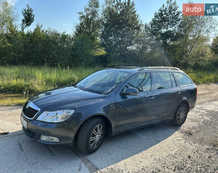Серый Шкода Октавия, объемом двигателя 1.8 л и пробегом 221 тыс. км за 6900 $, фото 2 на Automoto.ua
