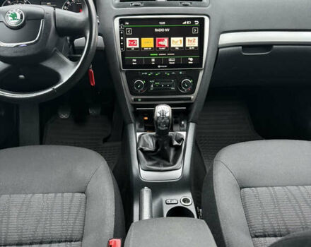 Серый Шкода Октавия, объемом двигателя 1.6 л и пробегом 194 тыс. км за 7700 $, фото 41 на Automoto.ua