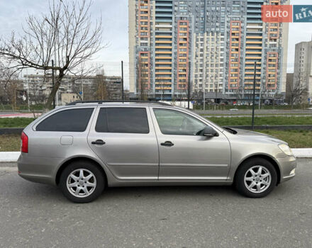 Сірий Шкода Октавія, об'ємом двигуна 1.6 л та пробігом 197 тис. км за 7950 $, фото 7 на Automoto.ua