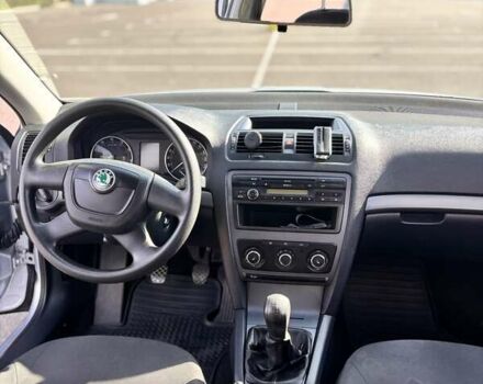 Серый Шкода Октавия, объемом двигателя 1.6 л и пробегом 191 тыс. км за 7000 $, фото 16 на Automoto.ua