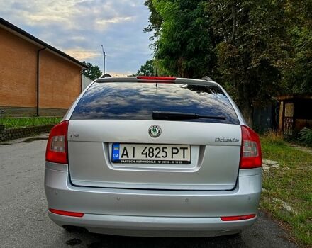 Серый Шкода Октавия, объемом двигателя 1.4 л и пробегом 220 тыс. км за 7300 $, фото 3 на Automoto.ua