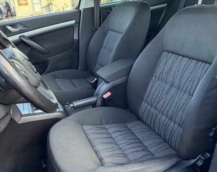 Сірий Шкода Октавія, об'ємом двигуна 1.8 л та пробігом 157 тис. км за 8150 $, фото 18 на Automoto.ua