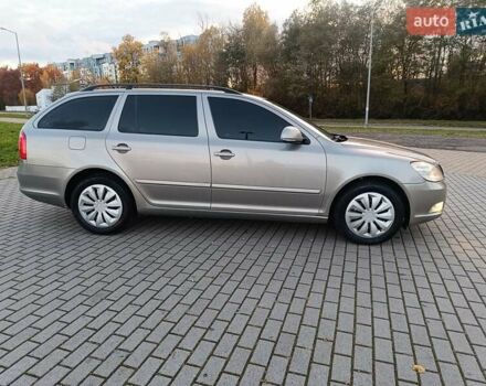 Серый Шкода Октавия, объемом двигателя 1.9 л и пробегом 290 тыс. км за 7000 $, фото 7 на Automoto.ua