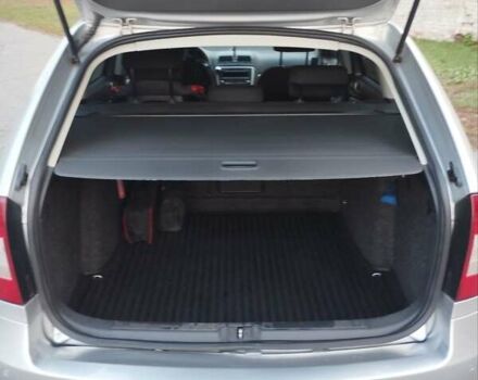 Серый Шкода Октавия, объемом двигателя 1.6 л и пробегом 280 тыс. км за 8100 $, фото 1 на Automoto.ua