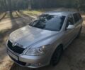 Серый Шкода Октавия, объемом двигателя 1.6 л и пробегом 303 тыс. км за 7500 $, фото 1 на Automoto.ua