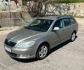 Серый Шкода Октавия, объемом двигателя 1.6 л и пробегом 261 тыс. км за 5500 $, фото 1 на Automoto.ua