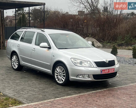 Серый Шкода Октавия, объемом двигателя 2 л и пробегом 254 тыс. км за 10600 $, фото 1 на Automoto.ua