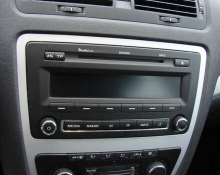 Сірий Шкода Октавія, об'ємом двигуна 1.6 л та пробігом 240 тис. км за 8000 $, фото 18 на Automoto.ua