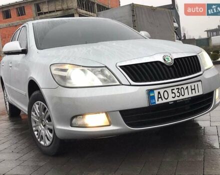Шкода Октавия 2010 в Хусте на Automoto.ua Серый Шкода Октавия, объемом двигателя 1.6 л и пробегом 230 тыс. км за 8000 $, фото 11 на Automoto.ua