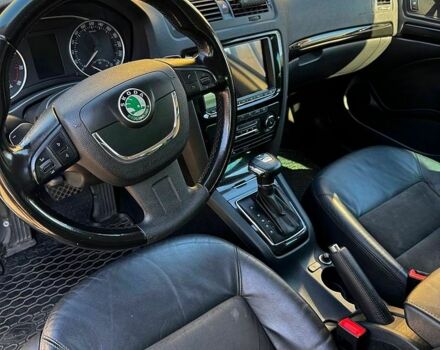 Серый Шкода Октавия, объемом двигателя 1.8 л и пробегом 239 тыс. км за 8650 $, фото 3 на Automoto.ua