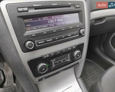 Серый Шкода Октавия, объемом двигателя 1.6 л и пробегом 310 тыс. км за 7650 $, фото 35 на Automoto.ua