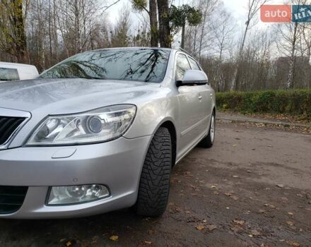 Серый Шкода Октавия, объемом двигателя 1.99 л и пробегом 225 тыс. км за 9699 $, фото 1 на Automoto.ua