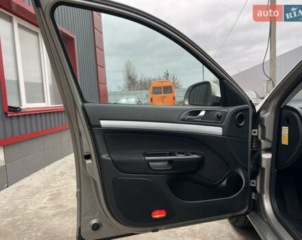 Сірий Шкода Октавія, об'ємом двигуна 1.6 л та пробігом 188 тис. км за 9200 $, фото 56 на Automoto.ua