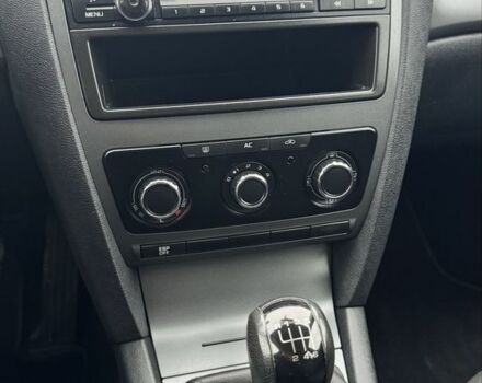 Серый Шкода Октавия, объемом двигателя 1.4 л и пробегом 174 тыс. км за 7500 $, фото 12 на Automoto.ua