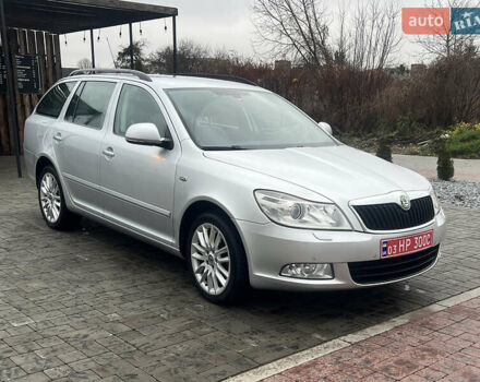 Серый Шкода Октавия, объемом двигателя 2 л и пробегом 254 тыс. км за 10600 $, фото 8 на Automoto.ua