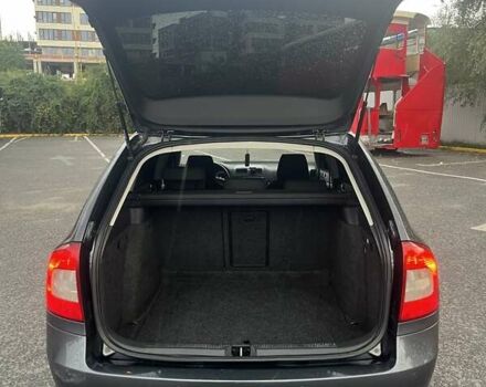 Сірий Шкода Октавія, об'ємом двигуна 1.6 л та пробігом 327 тис. км за 7500 $, фото 6 на Automoto.ua