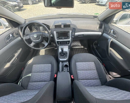 Серый Шкода Октавия, объемом двигателя 1.6 л и пробегом 268 тыс. км за 8650 $, фото 17 на Automoto.ua