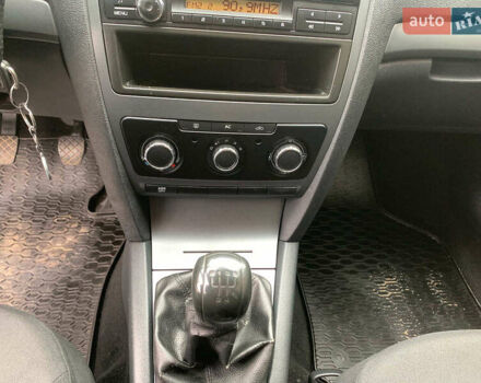 Сірий Шкода Октавія, об'ємом двигуна 1.6 л та пробігом 307 тис. км за 7190 $, фото 26 на Automoto.ua