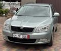 Серый Шкода Октавия, объемом двигателя 1.6 л и пробегом 235 тыс. км за 7500 $, фото 1 на Automoto.ua