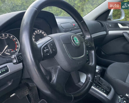 Серый Шкода Октавия, объемом двигателя 1.6 л и пробегом 167 тыс. км за 9500 $, фото 17 на Automoto.ua