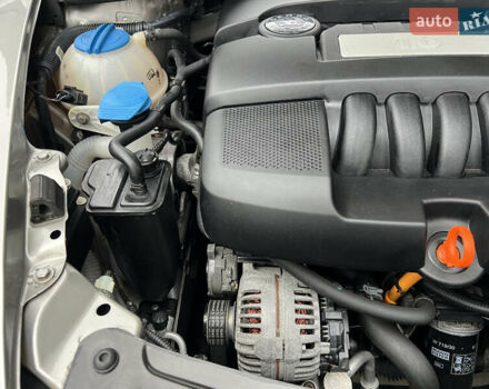 Сірий Шкода Октавія, об'ємом двигуна 1.6 л та пробігом 188 тис. км за 9200 $, фото 119 на Automoto.ua