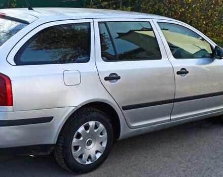 Шкода Октавія 2010 у Богородчанах на Automoto.ua Сірий Шкода Октавія, об'ємом двигуна 1.6 л та пробігом 354 тис. км за 4400 $, фото 4 на Automoto.ua