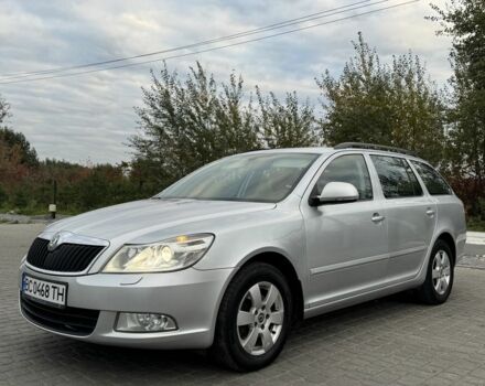 Сірий Шкода Октавія, об'ємом двигуна 2 л та пробігом 282 тис. км за 7990 $, фото 4 на Automoto.ua